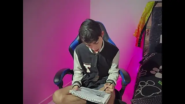 Last alex online show from July 17, 2:08 am