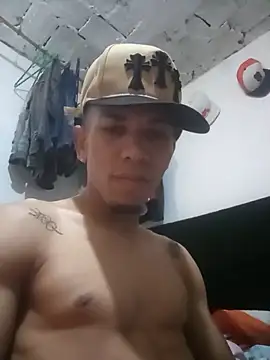 stevensonbrocha online show from July 22, 12:52 pm