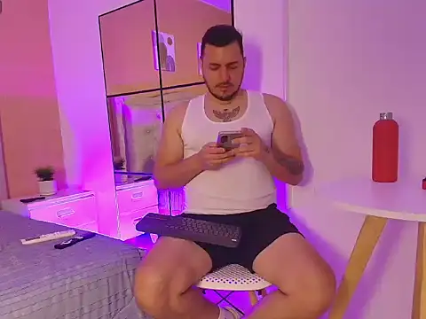 Jaxen Steel online show from July 9, 12:20 pm