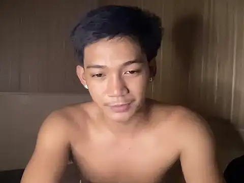 YourcumBoy77 online show from July 11, 3:14 pm