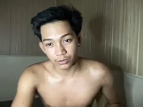 YourcumBoy77 online show from July 21, 12:29 pm