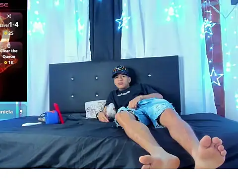Liam  jacob online show from July 20, 9:27 pm