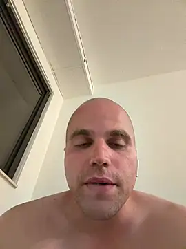 Showrunnerwright1on1 online show from July 4, 7:33 am