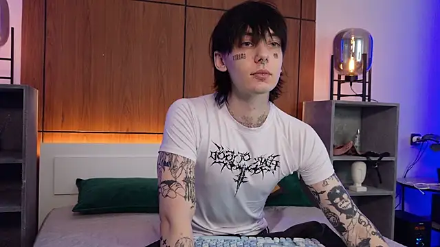AmberCore online show from July 6, 7:38 am