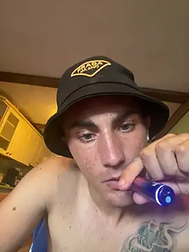 AlexitoTrendy22 online show from August 7, 5:41 pm