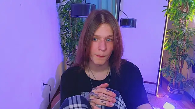 l1l2th online show from July 5, 2:57 pm