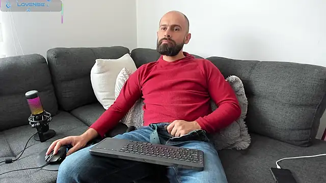 ezequiel mobland online show from July 12, 4:20 pm