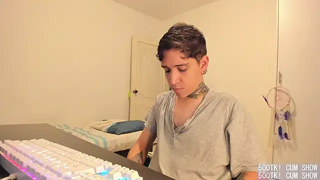 Michael v77 online show from July 24, 11:34 pm