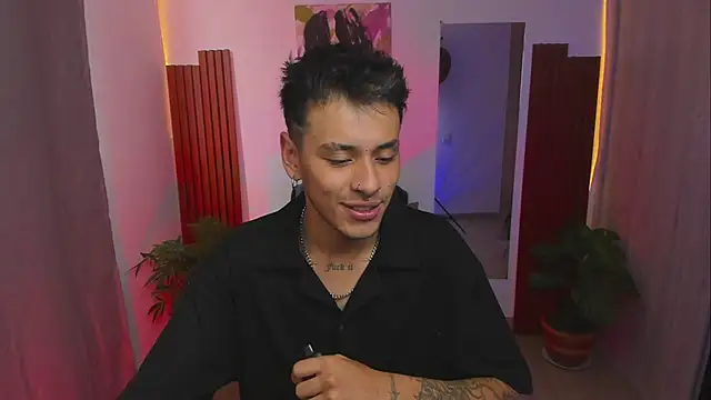 axcel-smith online show from July 11, 9:06 pm