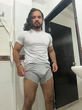 Efren Fernandez online show from July 15, 1:45 am