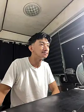 shyslayer09 online show from July 23, 1:58 am