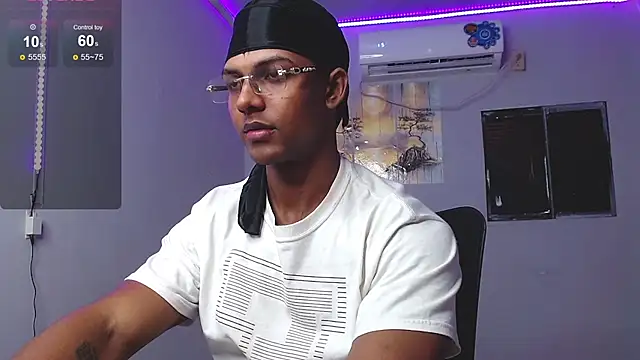 Jordan z  online show from July 14, 2:01 pm