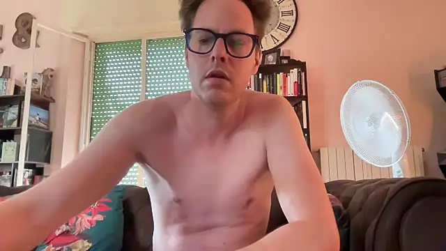 JackYxe online show from July 18, 5:57 am