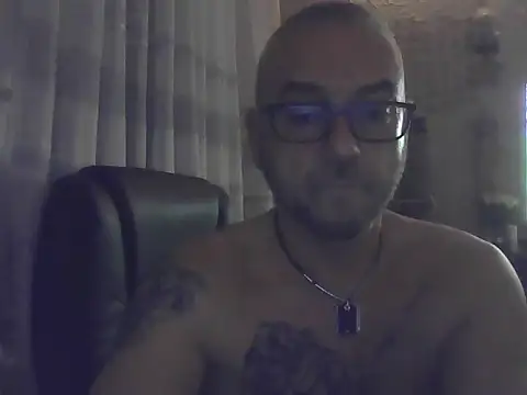piszczalk online show from July 19, 8:37 pm