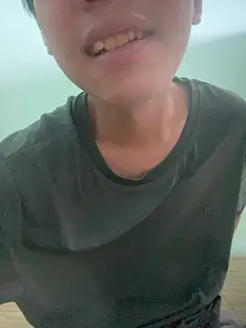 Shin210 online show from July 29, 1:43 pm