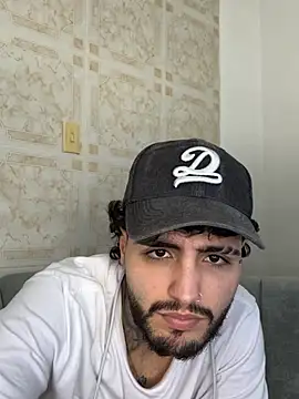 pablo veelez online show from July 13, 2:30 pm