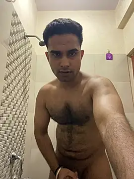 wellitsme07 online show from August 3, 3:40 pm