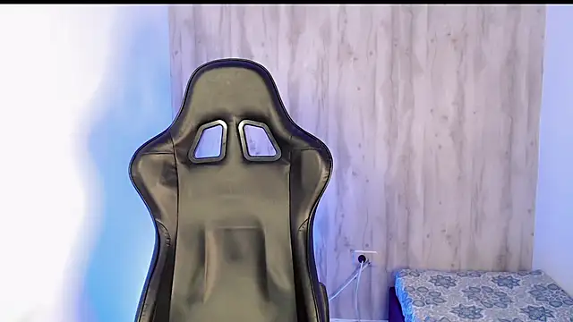 JeifMoon  online show from July 20, 1:02 pm