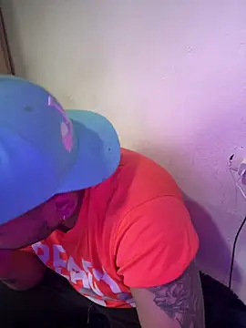 LatinBearX online show from July 18, 11:59 am