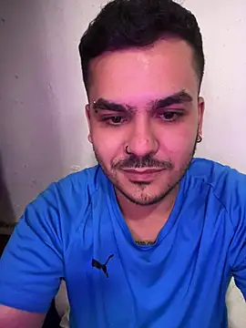 LatinBearX online show from July 15, 10:27 pm