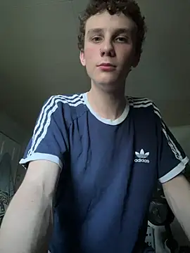 littletwinkyboy online show from July 8, 11:53 pm