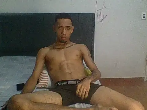 Blessed latin online show from July 25, 9:33 pm