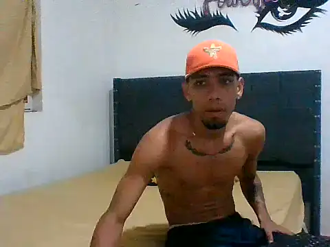 Blessed latin online show from July 16, 10:06 pm
