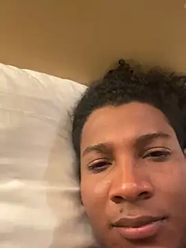 tupapi22negro online show from July 9, 11:25 am
