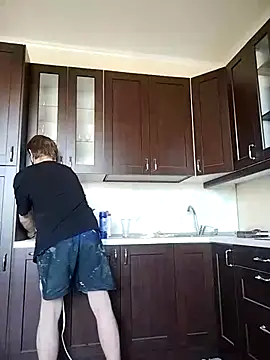 Tiler-cat online show from July 15, 1:51 pm