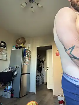 Matthewnoir online show from August 1, 6:01 am