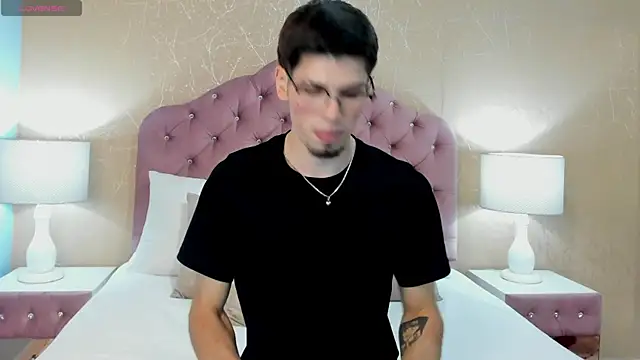 MaxFoox online show from July 28, 2:13 pm