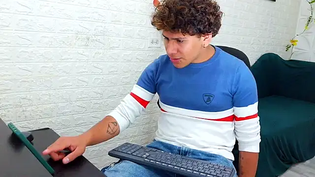 franchesko2026 online show from July 16, 12:56 pm