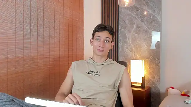 Jimmy gatt online show from July 30, 12:37 pm