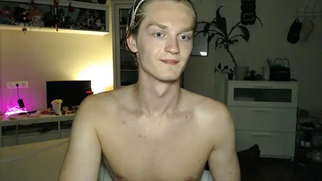 Daniel yamm online show from July 13, 7:27 pm