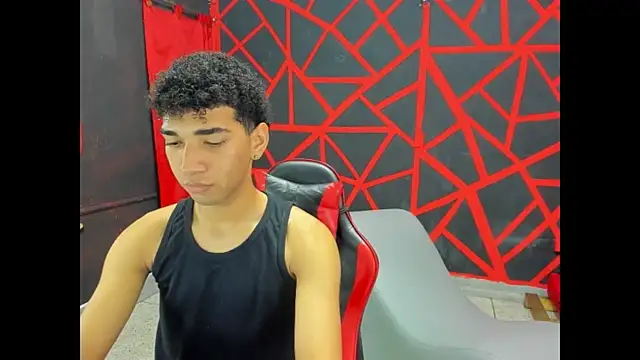 efrain boy online show from August 9, 5:30 pm