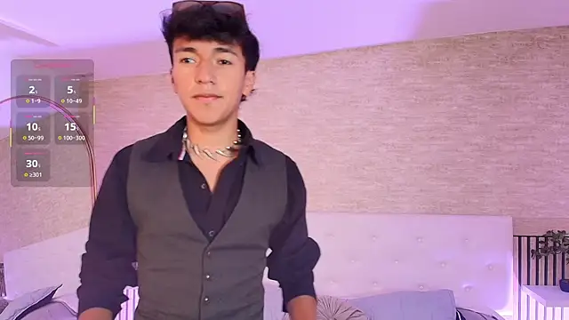 alex santoss online show from July 30, 11:42 am