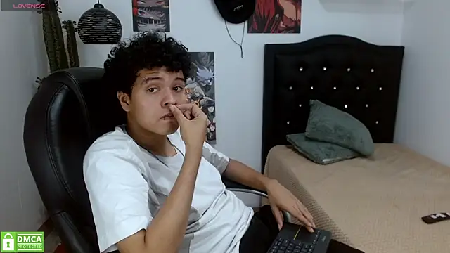 ethan cortes online show from July 28, 8:01 pm