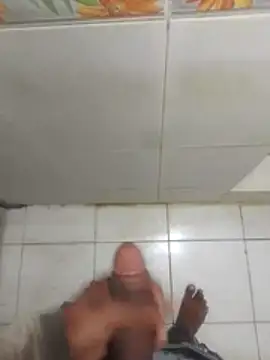 boy7inche online show from July 19, 10:32 am