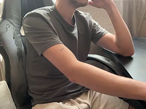 SweetKU online show from July 21, 1:24 pm