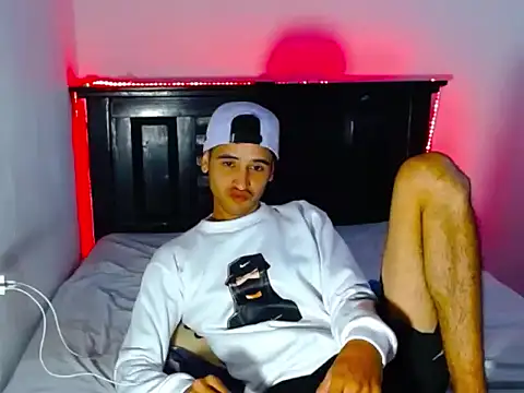 abrahaam25 online show from August 5, 1:49 pm