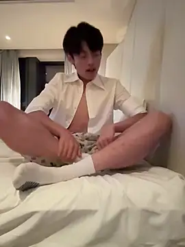 Ethan 64724 online show from August 4, 7:18 pm