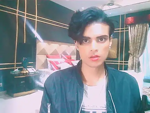 IndianLipstickLuna online show from July 30, 5:51 am