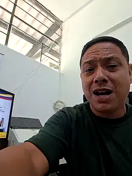 Jalexander10 online show from July 23, 2:03 pm