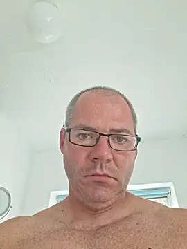 Lucas85530 online show from August 3, 4:02 pm