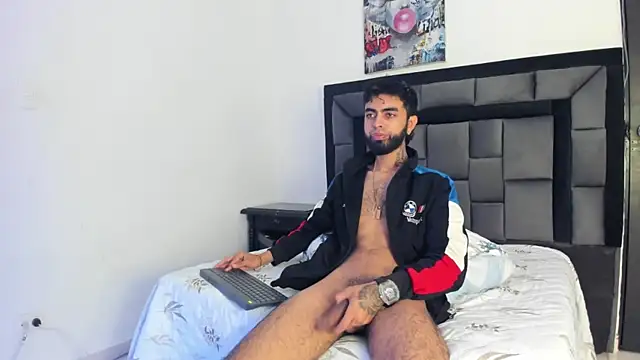 Jack bigdick1 online show from August 4, 3:01 am