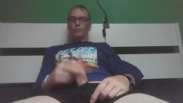polo7755 online show from July 28, 2:57 pm