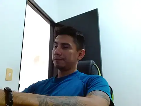 jimmy scoot26 online show from August 4, 3:16 pm