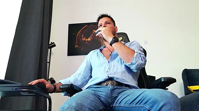 ChrisKox online show from July 24, 3:58 am