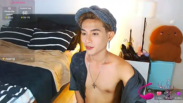 WildestTwink online show from June 19, 1:38 pm