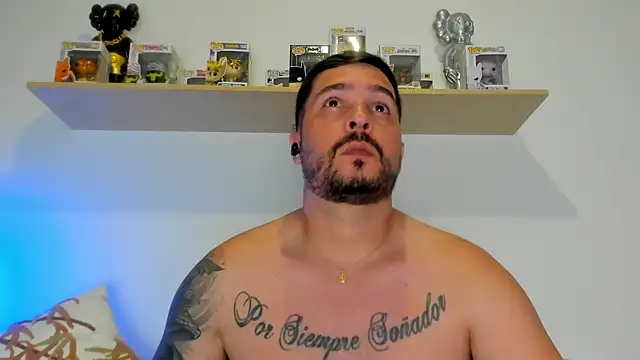 camilo restrepo21 online show from May 6, 1:17 am